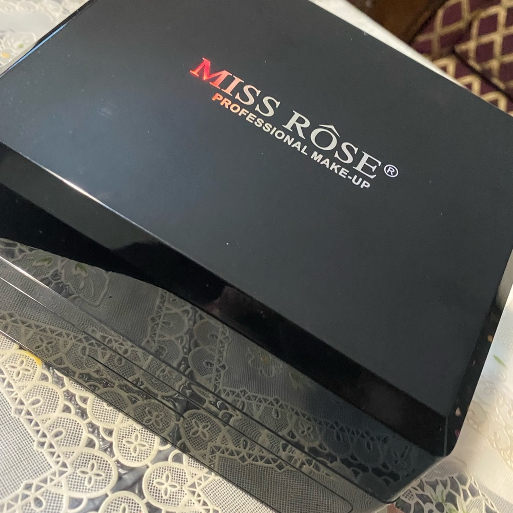 brand new makeup kit, not used, bought recently